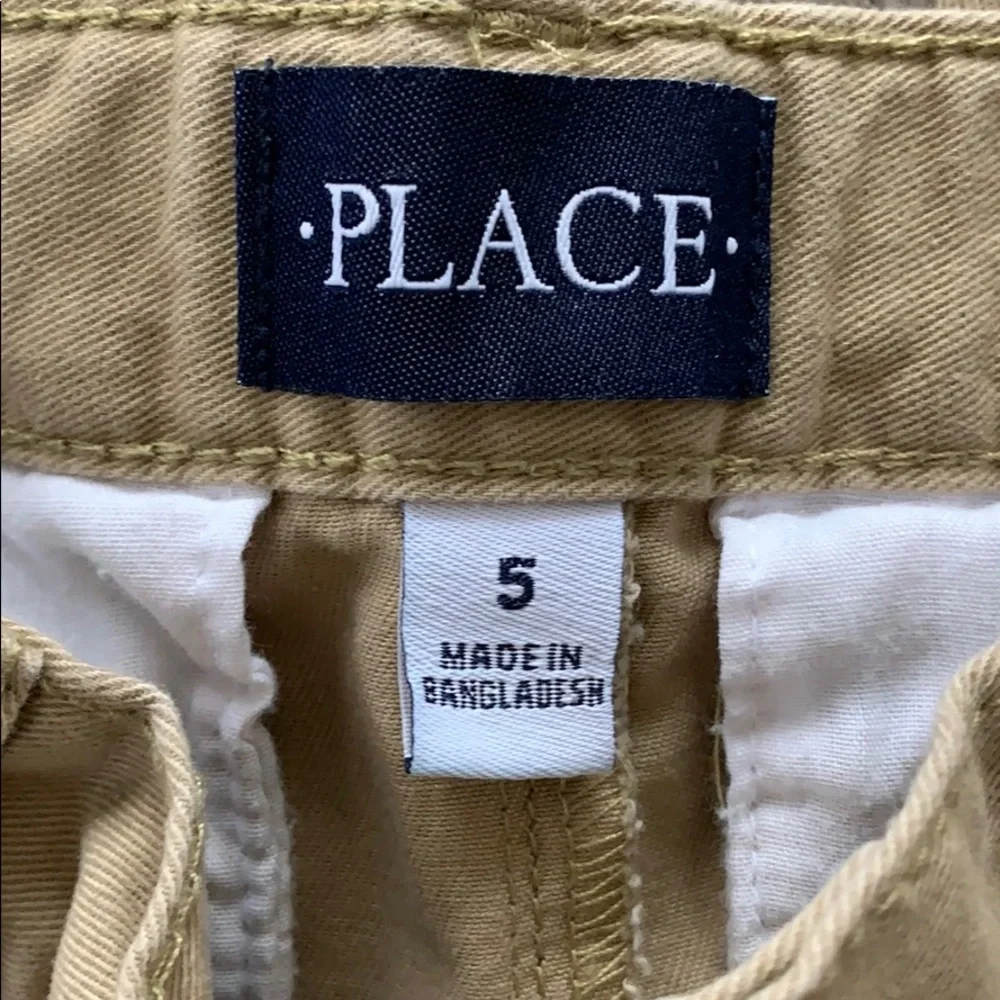 Bundle of 2 The Children’s Place pants, sz 5